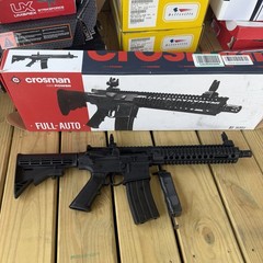 Crosman Full Auto R1 CO2-Powered BB Air Rifle, 25rd, 430FPS, Black – CFAR1B