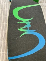 Custom Design Longboard Skatebord Deck Complete Powder-Coated Trucks