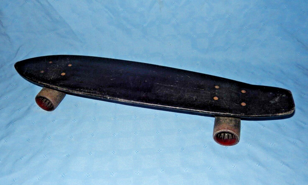 VTG Black Plastic Molded Skateboard W/ Nash Trucks – 26.5″ Long – Parts/Restore