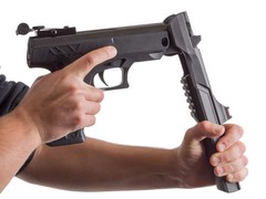 Benjamin Trail Mark II .177 Cal Break Barrel Pellet Gun w/ Red Dot & 250 Pellets