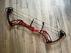PSE 2019 Red 60# Perform X 3D Bow *Mint Condition* Purchased New & Lightly Used