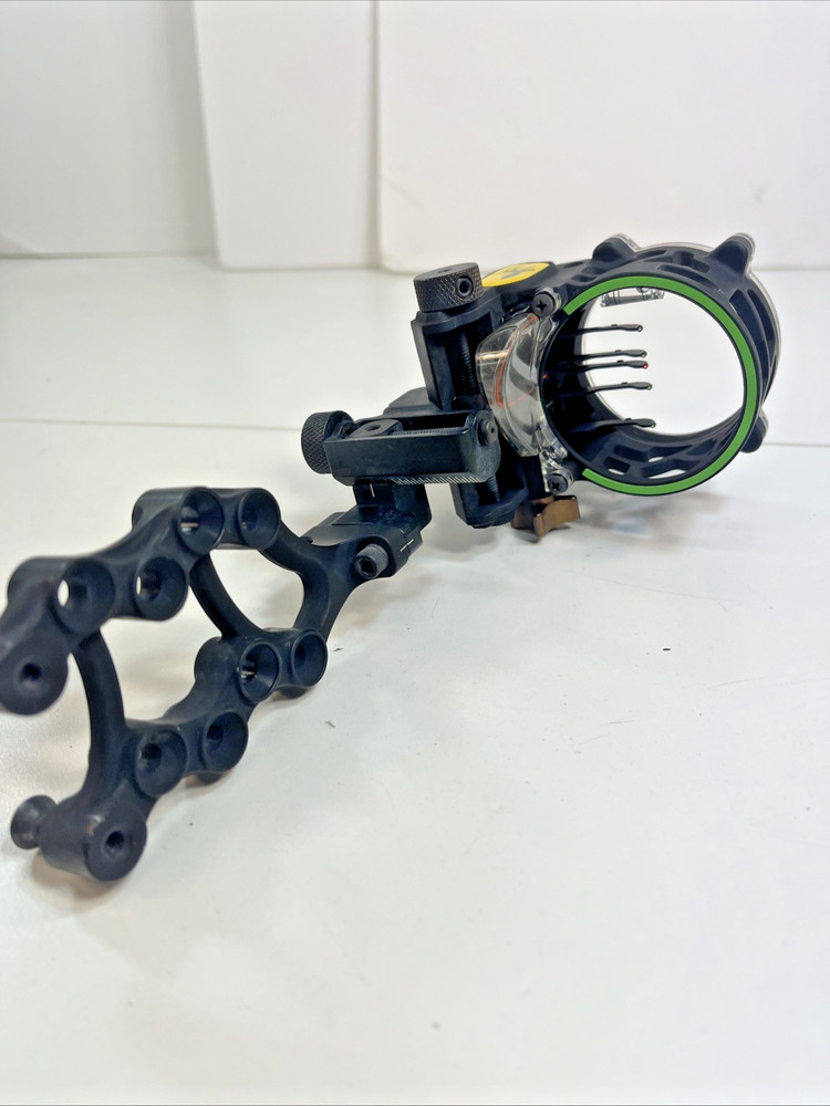 Trophy Ridge Stacked Sight Right Hand 5 Pin Black Bow Sight