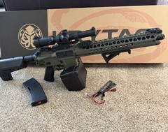 PACKAGE DEAL – Krytac War Sport Licensed LVOA M4 Carbine Airsoft Electric Rifle