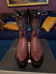 MENS DINGO BOOTS SZ 13D