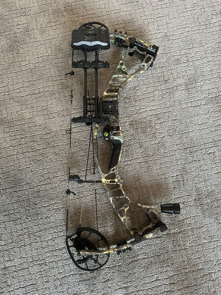 Hoyt VTM 31 Realtree Edge Right Hand