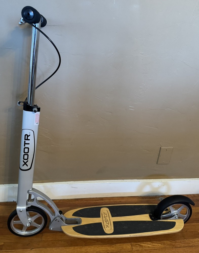 Xootr Cruz Foot Scooter With Brake & Wooden Deck