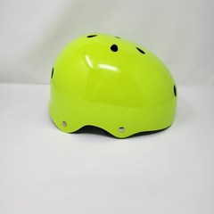 Helmet USED Wipeout Unisex Youth Dry Erase Bike Kids, Ages 5 and up.