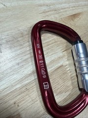 New Rock Exotica rockD Up-Lock Carabiner C2 U RED