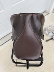Courbette Alpina Brown Close Contact Jumping English Saddle 16.5