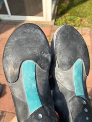 scarpa drago lv 37.5, black and white, moderately worn, very aggresive