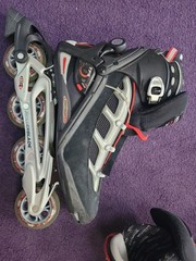 13114 Men’s Size 12 RollerBlade Aero9 Black And Silver. Pre Owned Barely Used