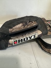 Team Hoyt Camouflage And Black Hip Quiver w/ Hoyt Belt