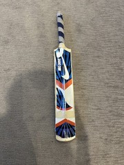 Rare! Few hundred left Nike Drive English Willow Cricket Bat -Size 6-Some Damage