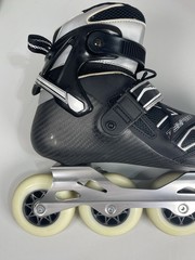 Rollerblade Tempest 90C Inline Skates Men’s US 9.5 90mm Wheels SG9 Bearings