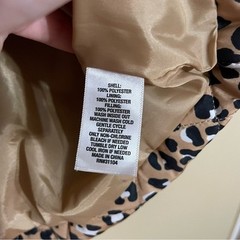 Kim Rogers animal print puffer vest size large