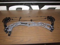 Hoyt AX-3 29 … Left Hand