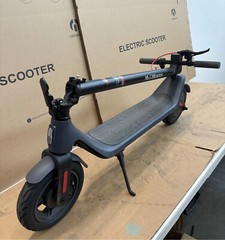 PRO ELECTRIC SCOOTER 630W 10.4AH LONG RANGE 40KM HIGH SPEED FOR ADULT BRAND NEW
