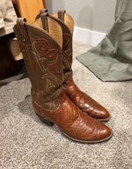 Tony Lama El Rey Collection Men’s Alligator «Belly-cut» Hide Cowboy Boots