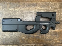 Airsoft P90 AEG Full Setup w/ 4 Mags, Battery & Rifle Bag