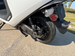 New Segway E110A e Moped Electric Scooter 30 MPH 48V 30AH 35 Miles Range