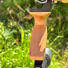 Rune Onyx, premium wood grip for recurve bow, barebow, olympic