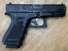 Elite Force x GLOCK 19 Gen.3 Gas Blowback Airsoft Pistol