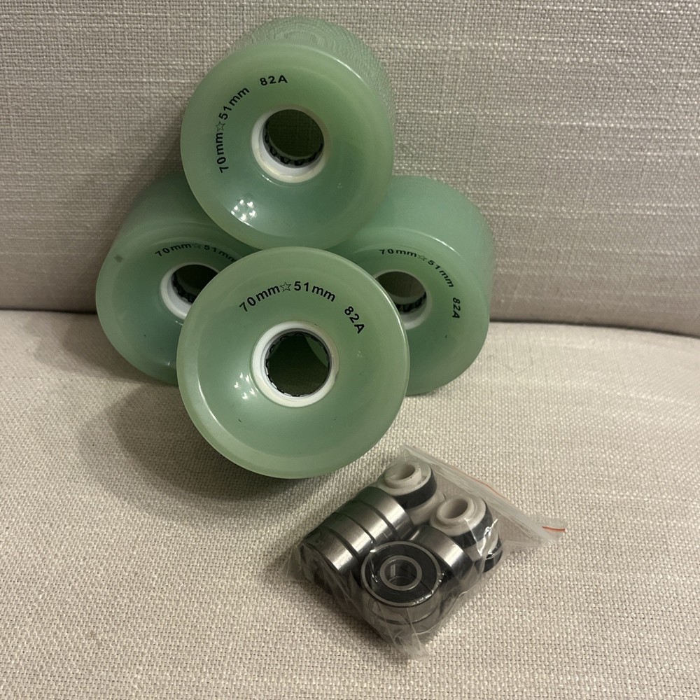 70 mm X 51 mm Light Up Skateboard Wheels Pale Green 82A W/ Bearing Unbranded LED