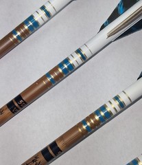 Victory wood grain traditional arrows