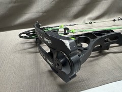 Mathews Halon 32 RH 70lb Compound Bow – (USED)