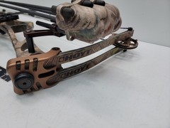 Hoyt Trykon XL Bow (75th Anniversary) 26″ 50lb Draw