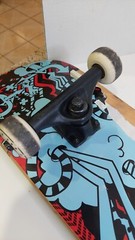 Vintage Avigo Extreme Skateboard 31 Inches Red and blue ~31 Inches