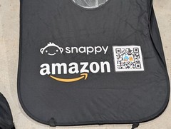 Snappy Amazon Folding Compact Cornhole Game W/ 2 Boards 8 Bags & Carry Bag