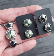 Celadon Green English Collar Magnetic brooch and matching 2 pairs of earrings.