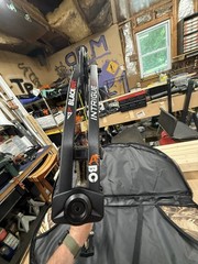 Blackout/Bear Intrigue Xt4 Left Hand Compound Bow