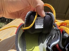 Evolv Demorto Climbing Shoes Size EU 42.5 US 9.5 Black Red Yellow Lace Up