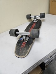 SKATEBOARD GULLWING CHARGER TRUCKS SAN CLEMENTE SIXTY EIGHT WHEELS 27″ x 7″