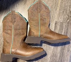 Justin Gypsy Women’s Western Equestrian Boots Size 8.5