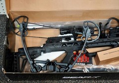 NEW – Bear X Trance 410 Cross Bow w/4 x 32 Scope, Quiver, 3 Arrows
