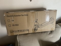 LINGTENG E8 Kids Kick Electric Scooter 80W Adjustable Speed/Height Deck Lights