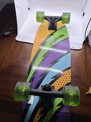 Kryptonics 30 Inch Self Powered LED Deck, NO Batteries Required