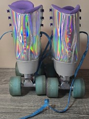 Impala Rollerskates Holographic Quad Roller Skates Women’s Size 6