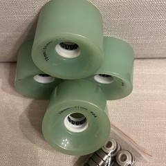 70 mm X 51 mm Light Up Skateboard Wheels Pale Green 82A W/ Bearing Unbranded LED