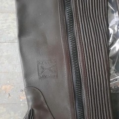 NEW EQUINE ATHLETICS Sz M Dark Brown Leather Stretch Zip Half Chaps Medium