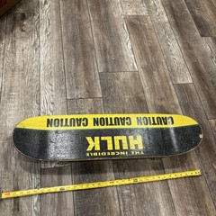 Vintage 2002 Marvel The Incredible Hulk Caution Skateboard 31”