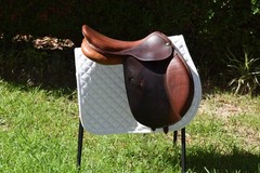 PESSOA 16.5″ CLOSE CONTACT/JUMPING SADDLE, ‘AMO’ MEDIUM TREE 456893