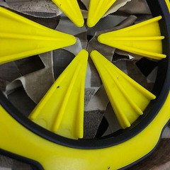 NEW Gen X Global GxG Lightning Prophecy & Z2 Speed Feed Fast Gate – Yellow