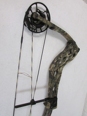 Bowtech Carbon Zion 60-70# 25.5-30.5″ 355fps! NEW STRING & CABLE!