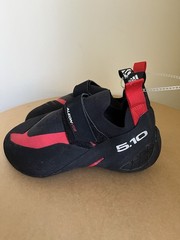 New Men Adidas Five Ten Aleon Rock Climbing Shoes Black/Red Sz 41.5 9US