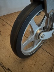 Xootr Cruz Foot Scooter With Brake & Wooden Deck