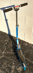 SWAGTRON K1 Kick Scooter Children & Teens Foldable Blue w/ Yellow Free US Ship
